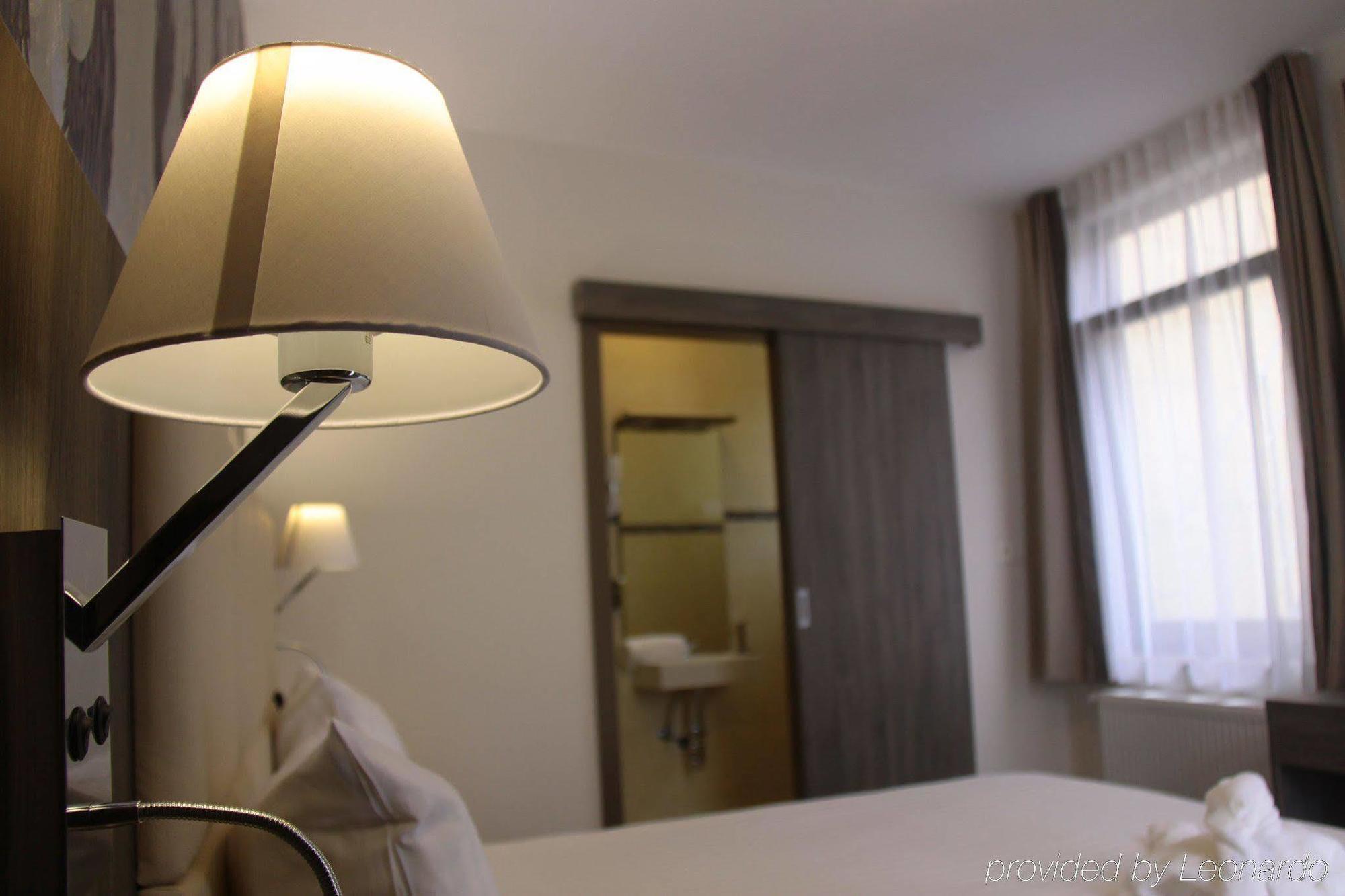 Dansaert Hotel Bruxelles Esterno foto