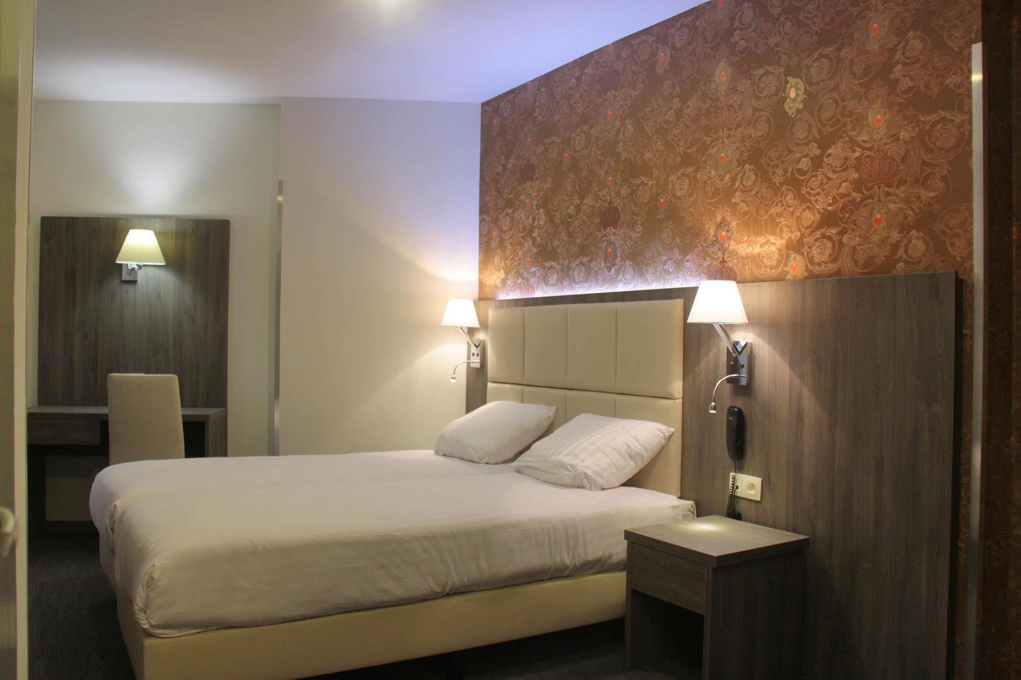 Dansaert Hotel Bruxelles Esterno foto